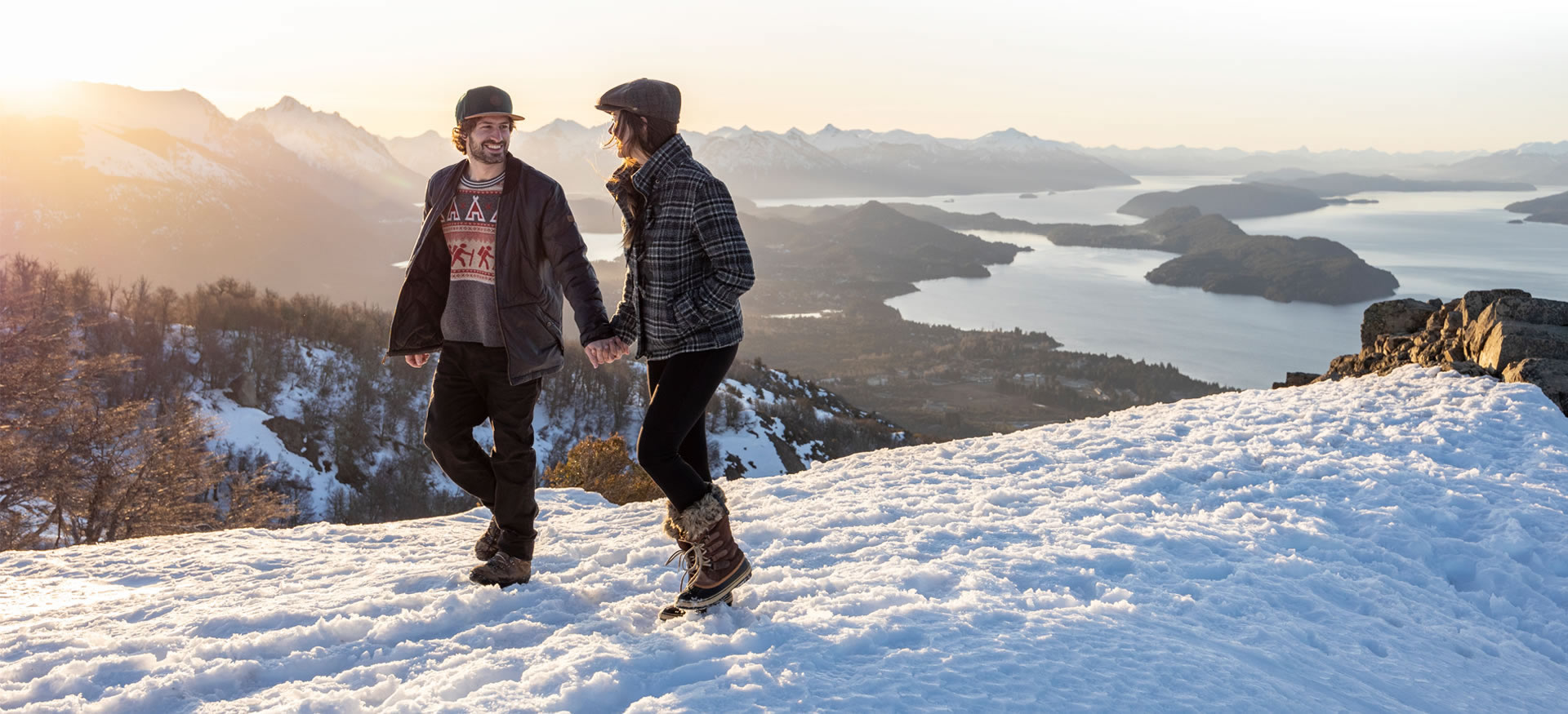 Pareja en la nieve en Bariloche