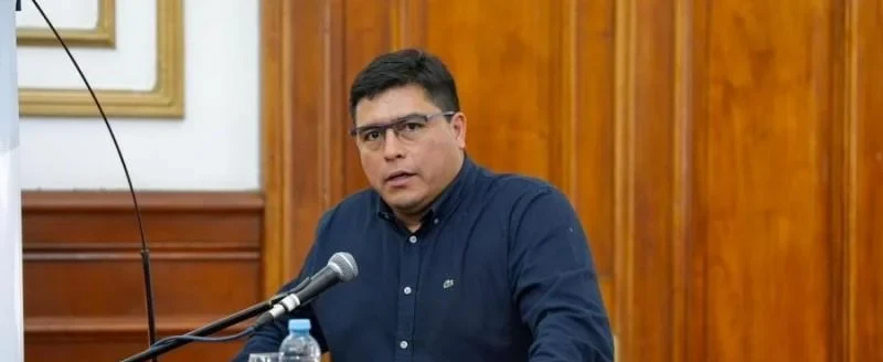 Santa Cruz y operadoras petroleras negocian acuerdo de alto impacto