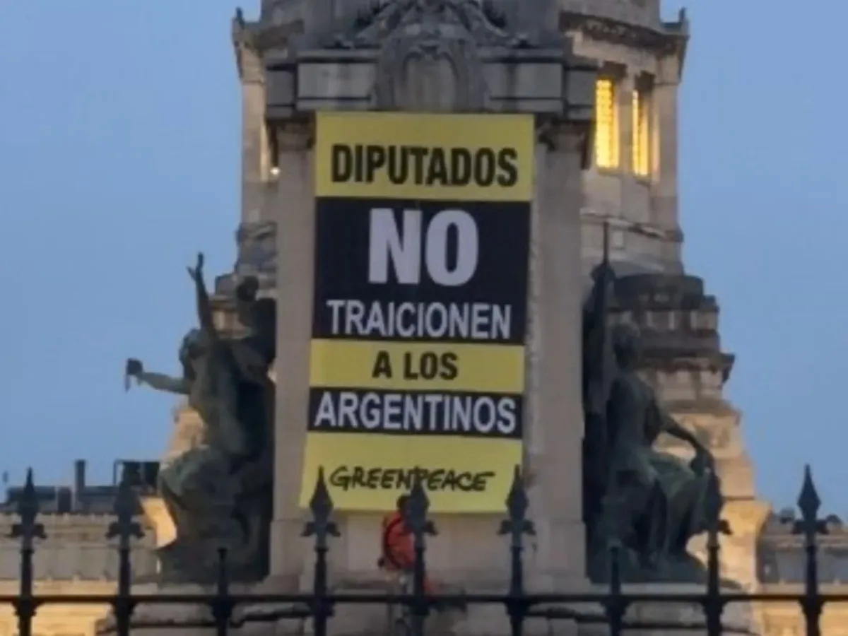Glaciares bajo presión: protestas, detenciones y 67 mil firmas contra la reforma