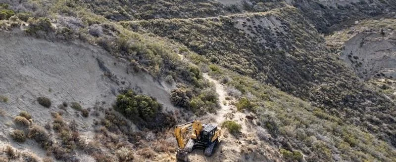 Cerro Hermitte: Río Gallegos avanza con obras paliativas en zona crítica