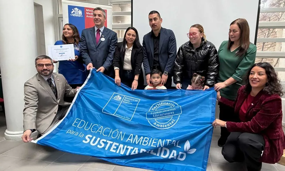 Seis escuelas de Punta Arenas certifican su compromiso ambiental