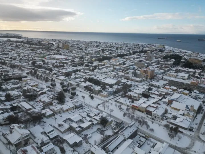 Viento extremo en Magallanes: alerta en Torres del Paine y Tierra del Fuego