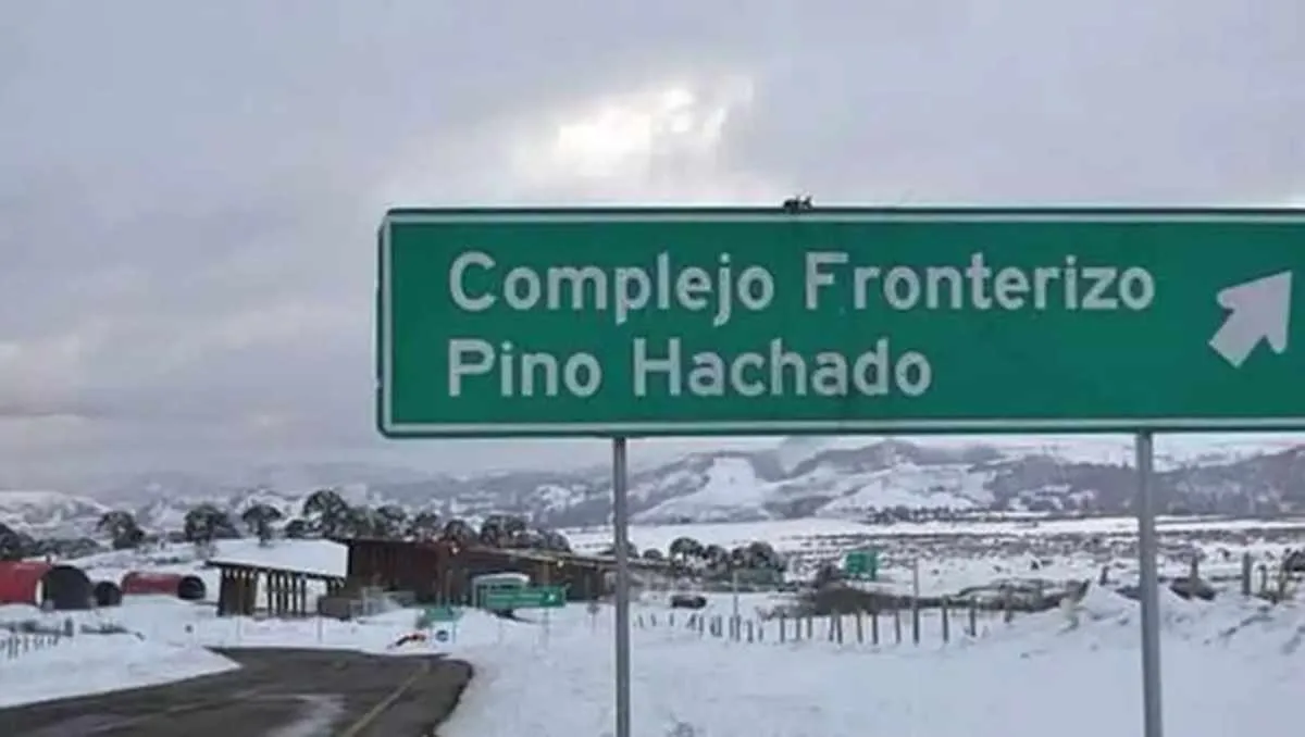 Solsticio en los pasos: nieve cierra rutas a Chile desde Neuquén