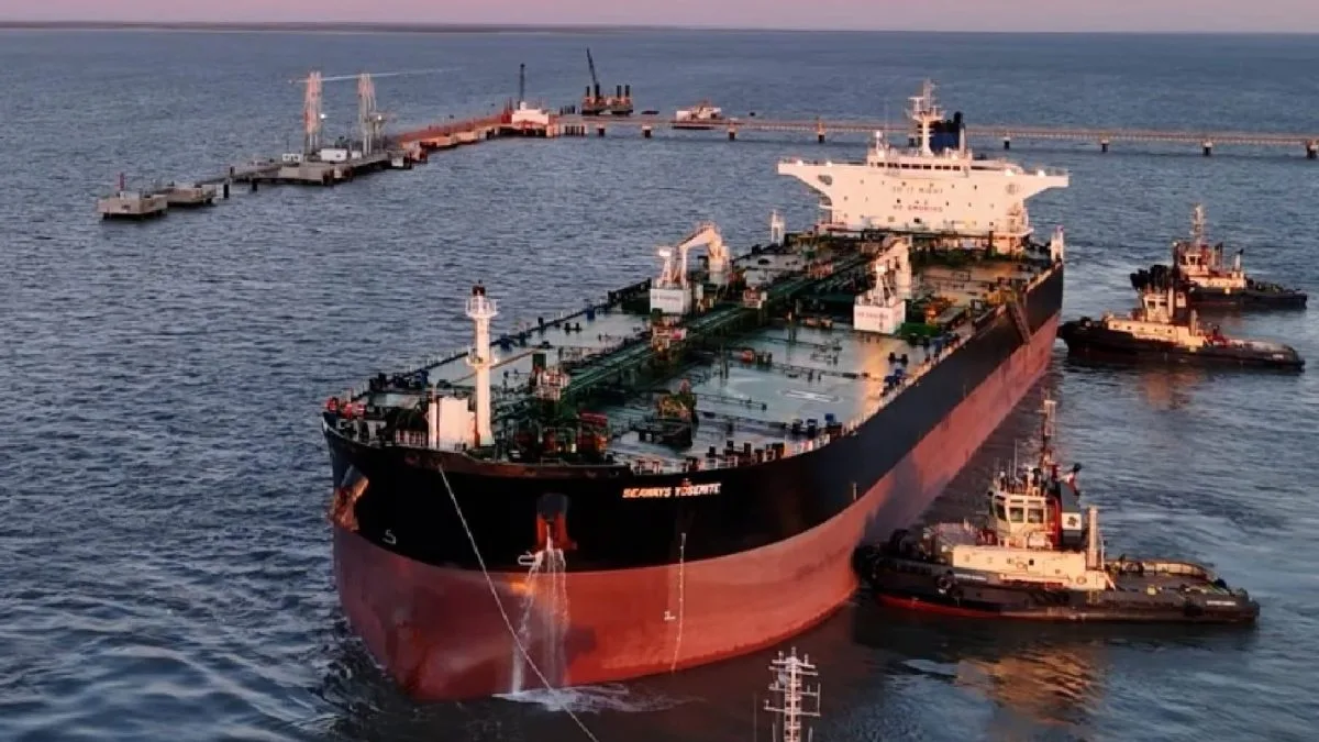 Vaca Muerta duplicó exportaciones de petróleo y Puerto Rosales hizo historia