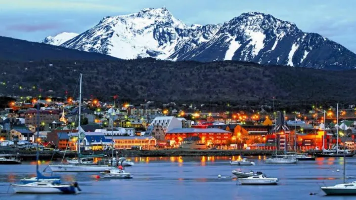 Ushuaia le gana a Punta Arenas la ruta aérea directa desde Brasil