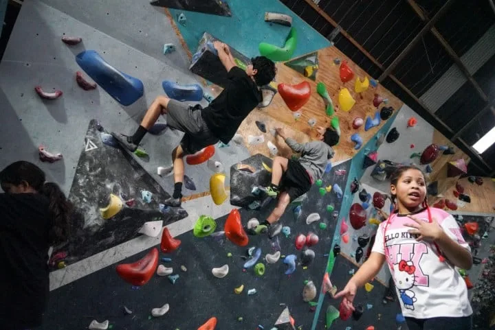 Escalada para chicos en Punta Arenas: el cierre que llenó el boulder