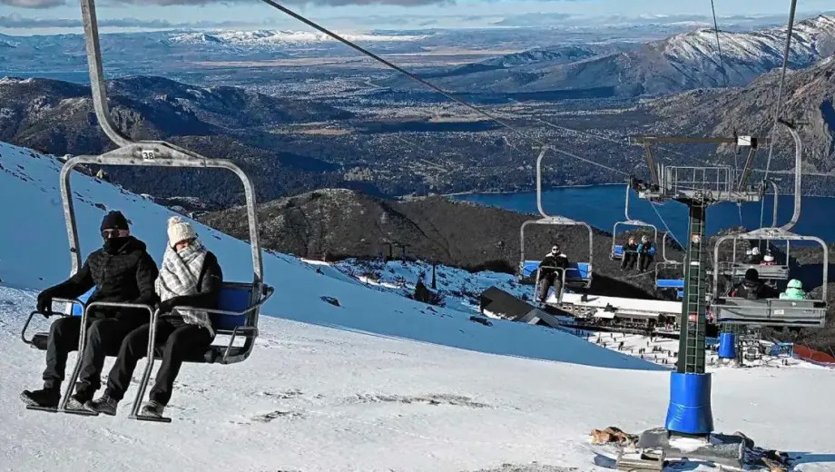 Cerro Catedral: el plan que define el futuro del ski patagónico llega al Concejo