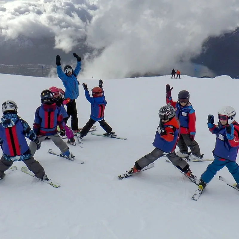 Semanita Blanca: la primera experiencia en la nieve para los más chicos