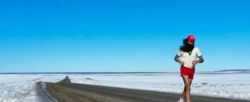 El “Forrest Gump chileno” corrió por El Calafate y Los Glaciares