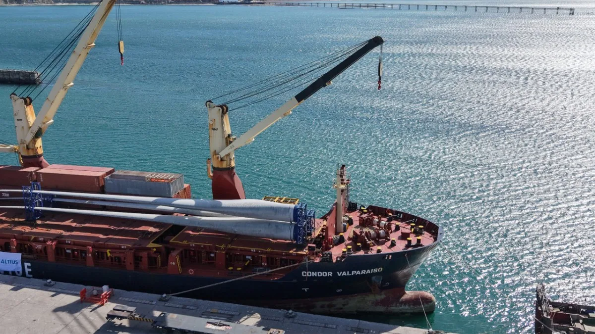 Chubut refuerza su apuesta eólica con nuevas palas en Comodoro