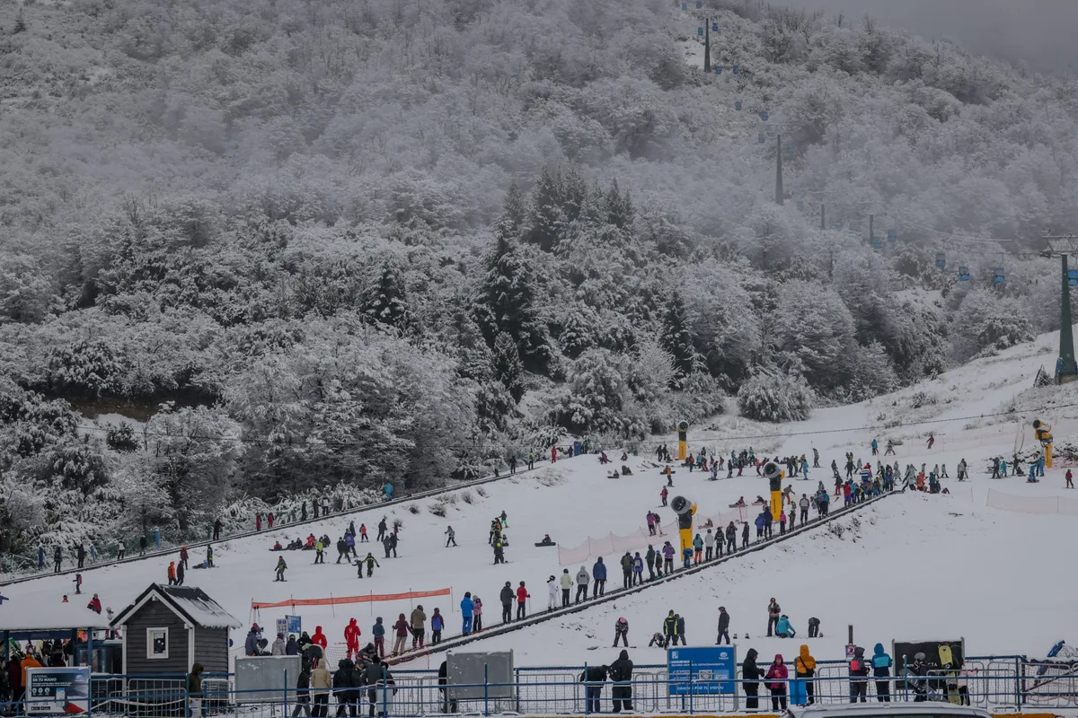 Catedral celebró 90 años con 1.000 residentes debutando en la nieve