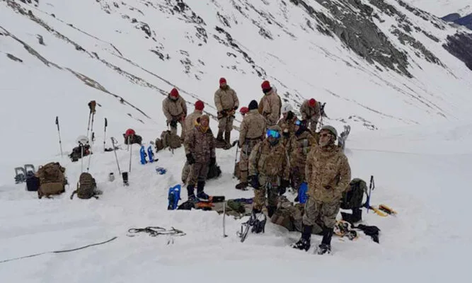 Marines de EE.UU. entrenan en Ushuaia junto al BIM 4 de la Armada