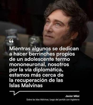 Placa con la cita de Javier Milei sobre las Islas Malvinas tras el partido con Inglaterra